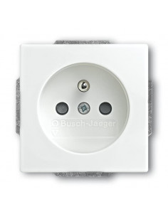 Futur Linear / Prise de courant 2P+T avec enjoliveur Blanc Mat 2CKA002017A0901 ABB BJE29668