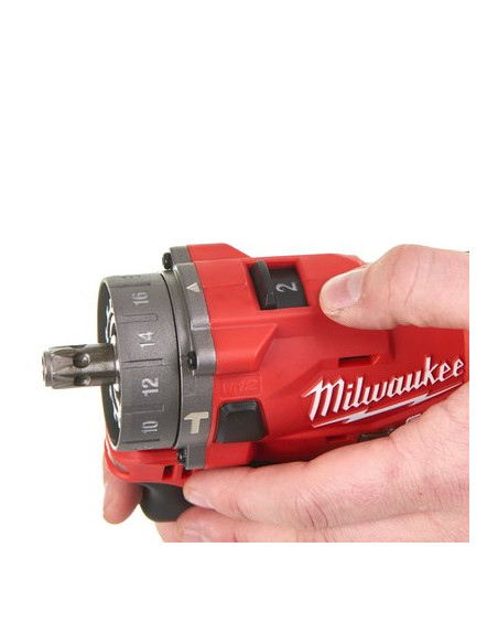 PERCEUSE PERCU MANDRIN AMOVIBL MILWAUKEE 4933464138