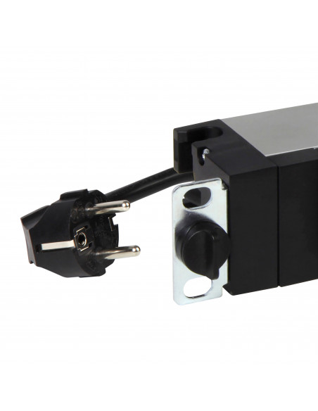 PDU avec parasurtenseur 19 pouces 1U LCS³ 6 prises 2P+T et cordon d'alimentation 3m avec fiche 2P+T 16A LEGRAND 646835