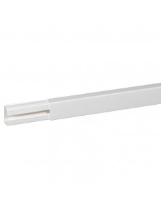 MOULURE 40X20 BLANC SANS CLOISON LEGRAND 030027