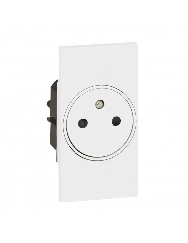 Living Now prise 2P+T 16A auto BTICINO BTK4142A