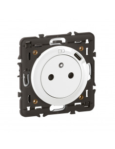 Prise 2P+T avec prise USB Type-C 7,5W Céliane enjoliveur Blanc et support LEGRAND CX0140