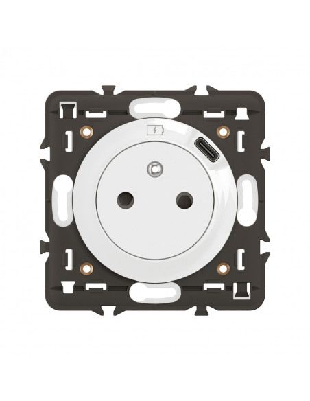 Prise 2P+T avec prise USB Type-C 7,5W Céliane enjoliveur Blanc et support LEGRAND CX0140