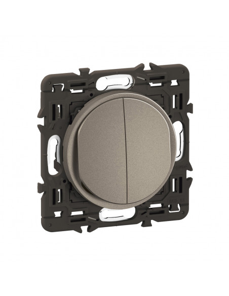 Double poussoir inverseur Céliane 6A enjoliveur Titanium et support LEGRAND CY2031