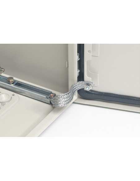 Tresse de masse pour coffret ou armoire capacité 16mm² LEGRAND 034796