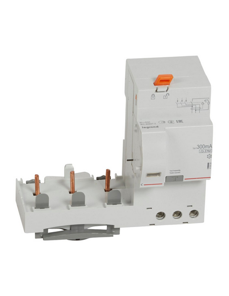 Bloc différentiel adaptable à vis DX³ pour disjoncteur 1,5 module par pôle 3 Pôles 400V~ 63A type F 300mA LEGRAND 410608