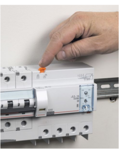 Bloc différentiel adaptable à vis DX³ pour disjoncteur 1,5 module par pôle 4 Pôles 400V~ 125A type F réglable LEGRAND 410644 2
