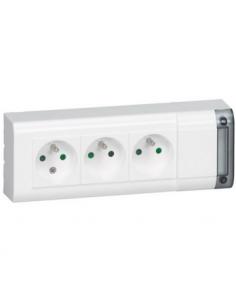 Multiprise équipée de 3 prises 2P+T longueur 208mm pour fixation au mur, mobile ou avec moulure à cabler LEGRAND 050609 2