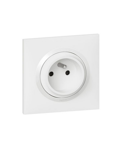 Prise de courant easyréno 2P+T 16A faible profondeur dooxie one livrée avec plaque carrée blanche et griffes LEGRAND 600728