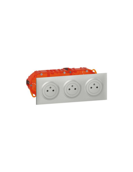 Kit triple prise de courant 2P+T Surface dooxie 16A précâblées finition alu LEGRAND 300405