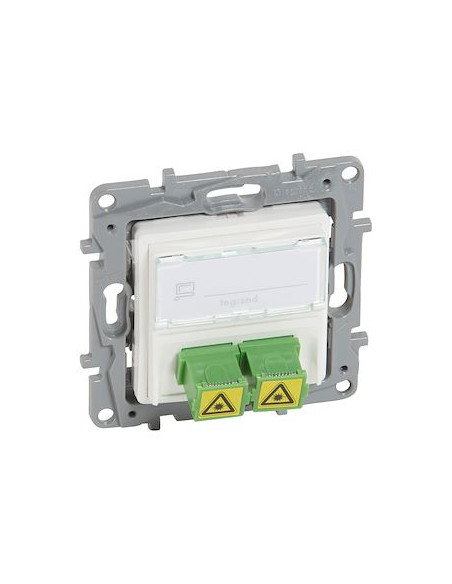 Prise optique Niloé 2 traversées SC/APC simplex avec volet de protection Pur LEGRAND 664779