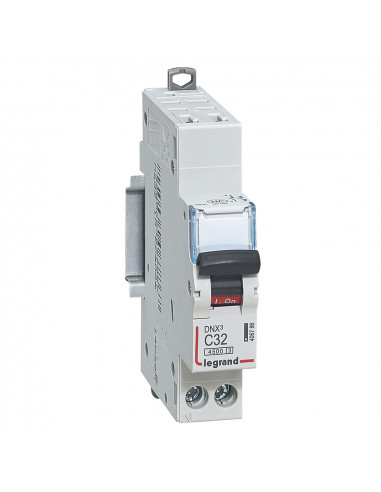 DNX3 1P+NG C32 3000A AUTO 1M LEGRAND 092895