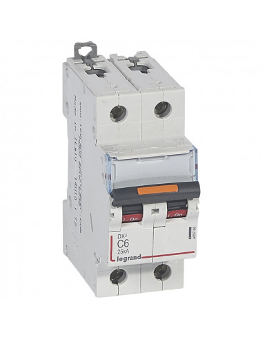 Disjoncteur DX³ 25kA arrivée haute et départ bas à vis 2 Pôles 230V~ à 400V~ 6A courbe C 2 modules LEGRAND 409766