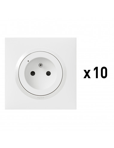 Prise de courant connectée dooxie with Netatmo blanc LEGRAND 100082