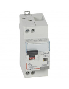 Disjoncteur différentiel monobloc DX³6000 arrivée haute et départ bas à vis U+N 230V~ 32A type AC 30mA LEGRAND 410788
