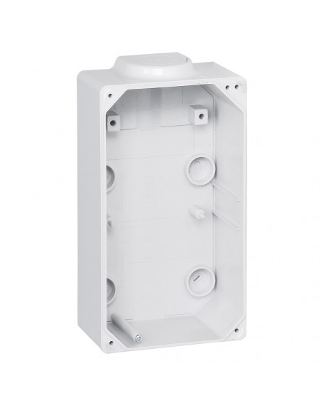 Embase P17 boîtier 220x125mm pour plastron 220x125mm pour composer un coffret P17 LEGRAND 057710