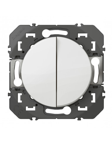 Transformeur pour réaliser 5 fonctions va-et-vient et poussoir Dooxie finition blanc LEGRAND 600031