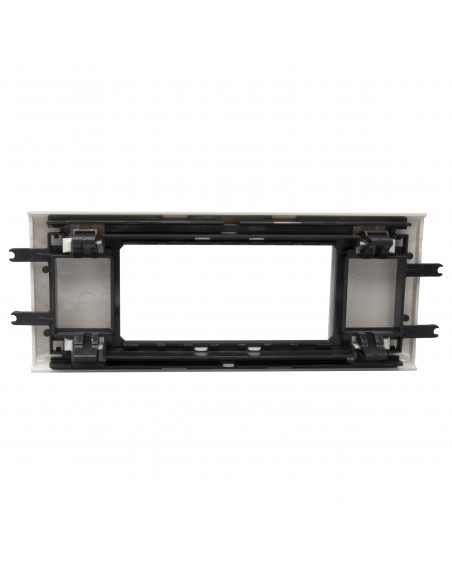 Support Mosaic 4 modules pour goulotte DLP monobloc avec couvercle 65mm LEGRAND 010954