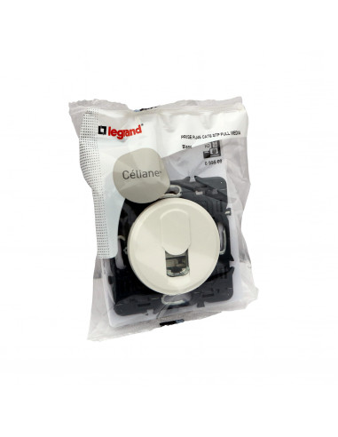 Prise RJ 45 multimédia Céliane catégorie6 STP télévision , téléphone , informatique livré avec enjoliveur blanc LEGRAND 099509