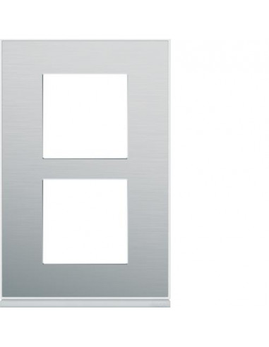 Plaque gallery 2 postes verticale 57mm placage aluminium HAGER WXP2022
