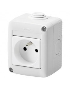 PRISE ST.FRA.2P+T 16A PROTEGEE GEWISS GW27815