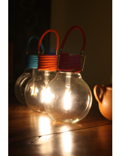 Ampoule LED solaire Color Swing Framboise WATT & HOME 401247