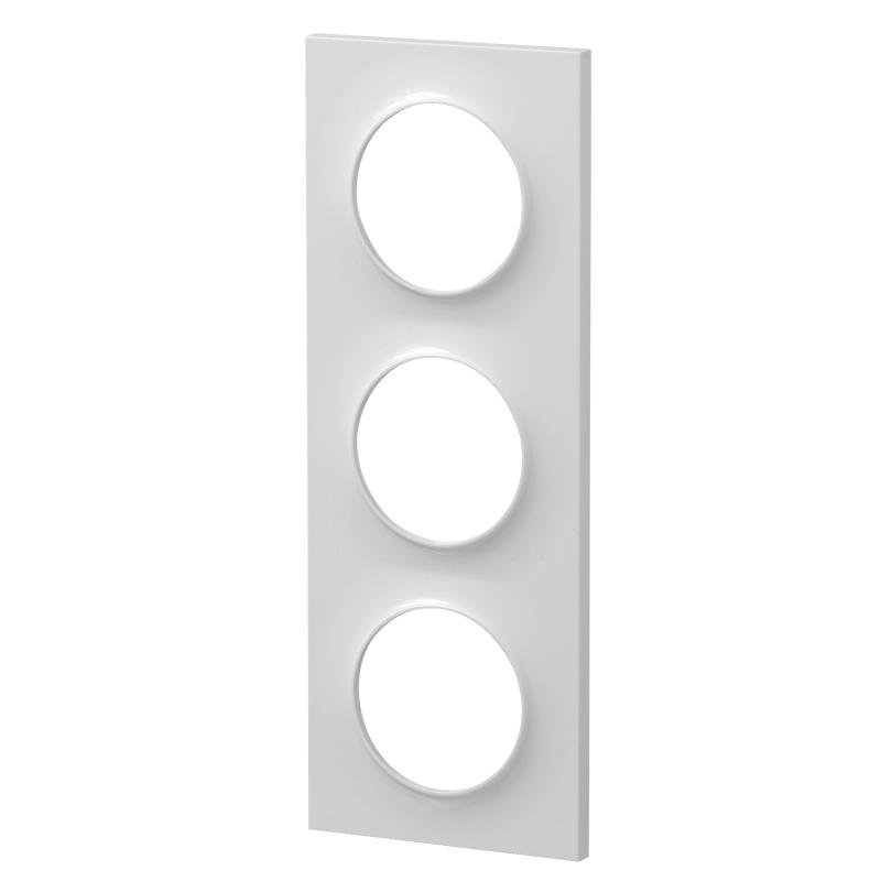 Plaque Blanc 3 postes horizontaux ou verticaux entraxe 71mm Odace Styl  SCHNEIDER S520706