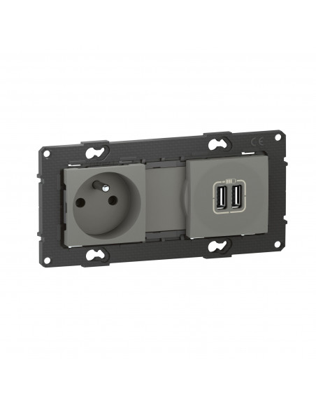 Prise de courant 16A + chargeur 2 USB 2,4A précâblées Altège finition Nuage BTICINO BTAL31CD