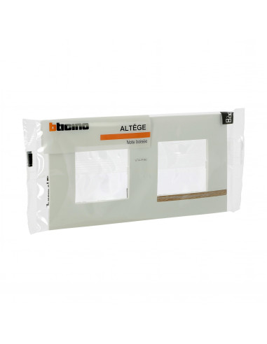 Plaque Altège Mezzo 2 postes Note boisée blanc satiné avec liseré effet bois BTICINO BTAL9NB2