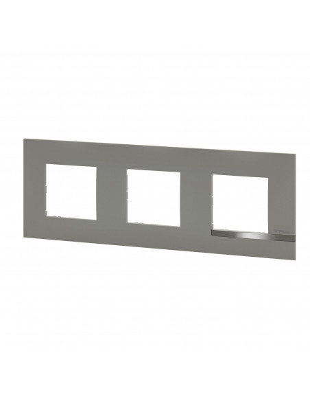 Plaque Altège Mezzo 3 postes Note irisée -effet aluminium et liseré alu brillant BTICINO BTAL9NI3