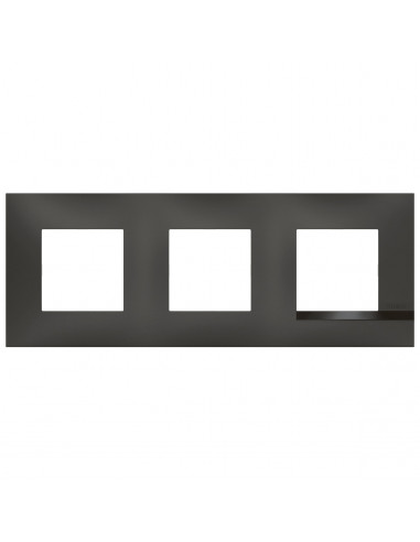 Plaque Altège Classico 3 postes Nuit noir satiné avec liseré noir brillant BTICINO BTAL9NU3