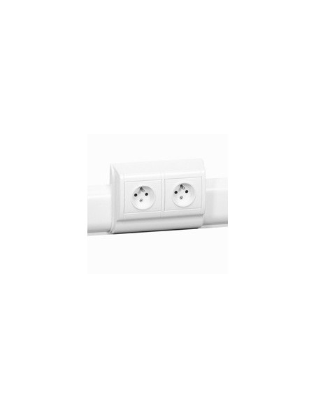 Support Mosaic 4 modules pour pose sur plinthe DLP 80x20mm ou 120x20mm blanc LEGRAND 031693