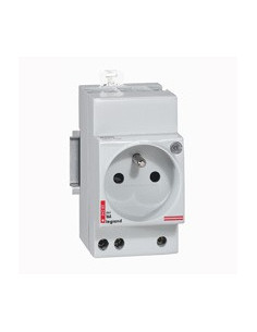 Prise de courant modulaire 10A à 16A 250V~ 2P+T à éclips et à voyant 2,5 modules LEGRAND 004283