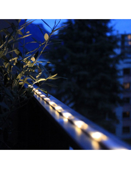 RUBAN DE LED SOLAIRE WATT&HOME 401137